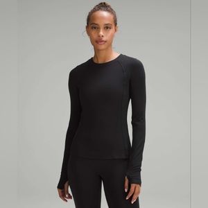 Lululemon Women's Long-Sleeve Crewneck  Base Layer in Black Size 6